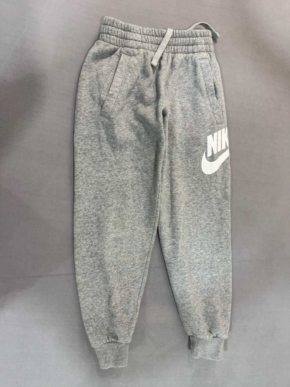Nike boys Size S Gray Jogger Pants Drawstring Elastic Waist Tapered Leg